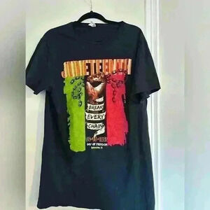 Juneteenth men’s large graphic freedom tee.